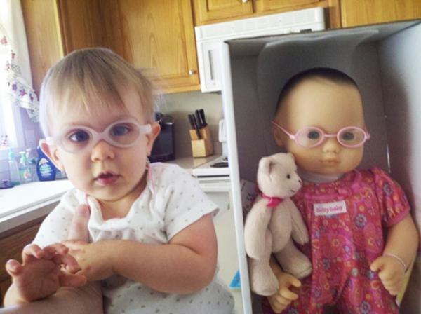 18 детишек, которые выглядят в точности как их куклы